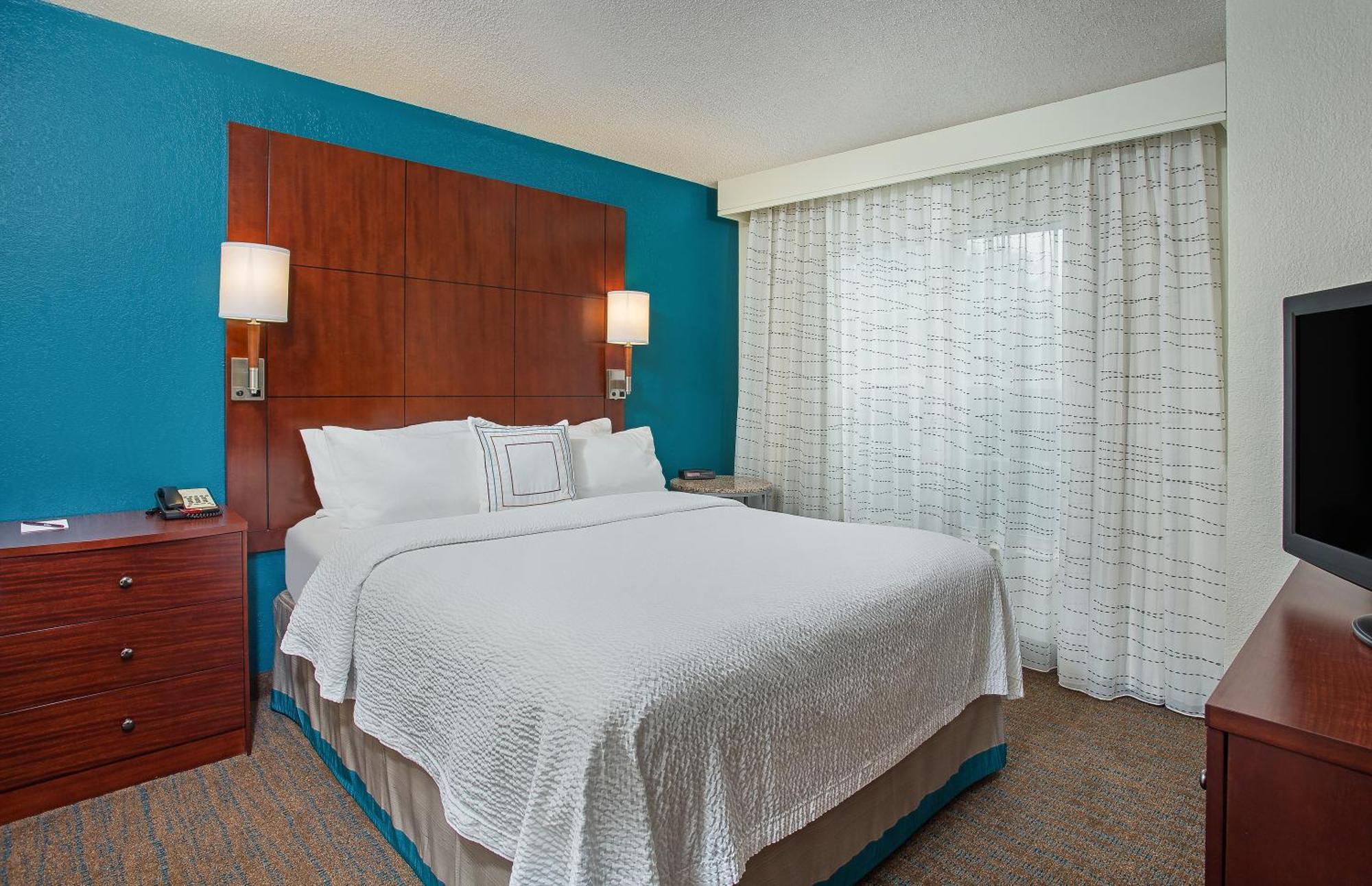 Residence Inn Knoxville Cedar Bluff Экстерьер фото
