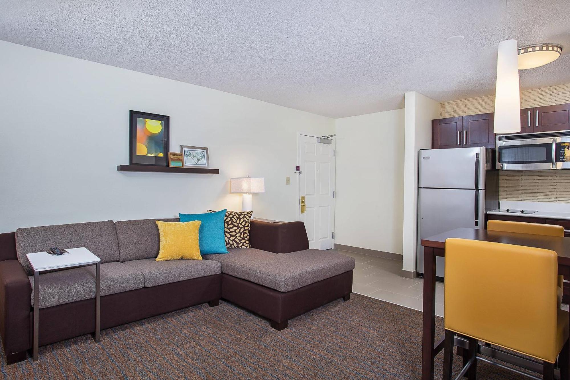 Residence Inn Knoxville Cedar Bluff Экстерьер фото